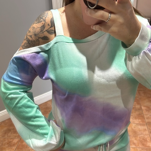 Tie die lounge set, off the shoulder - Picture 2 of 3